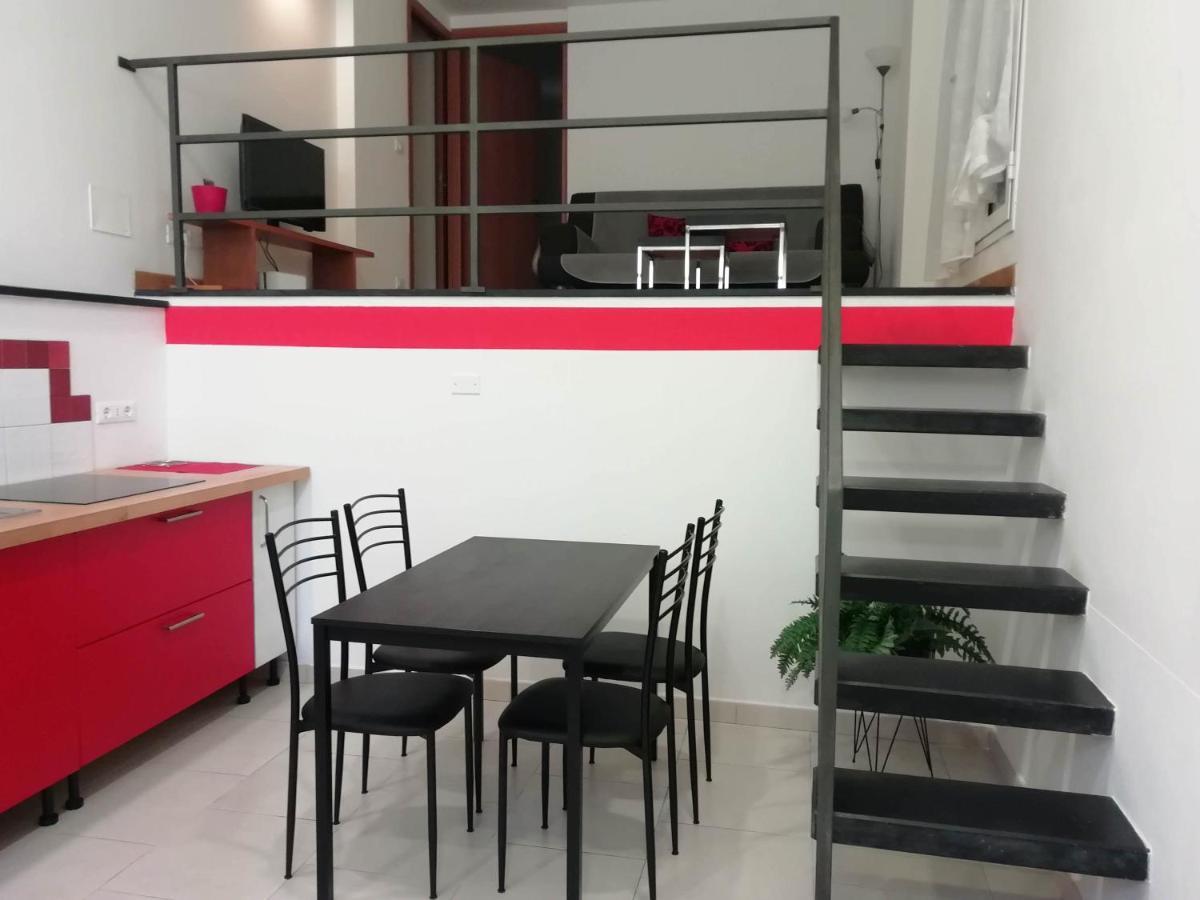 Appartamento Indipendente A Due Passi Dal Centro Savona Luaran gambar