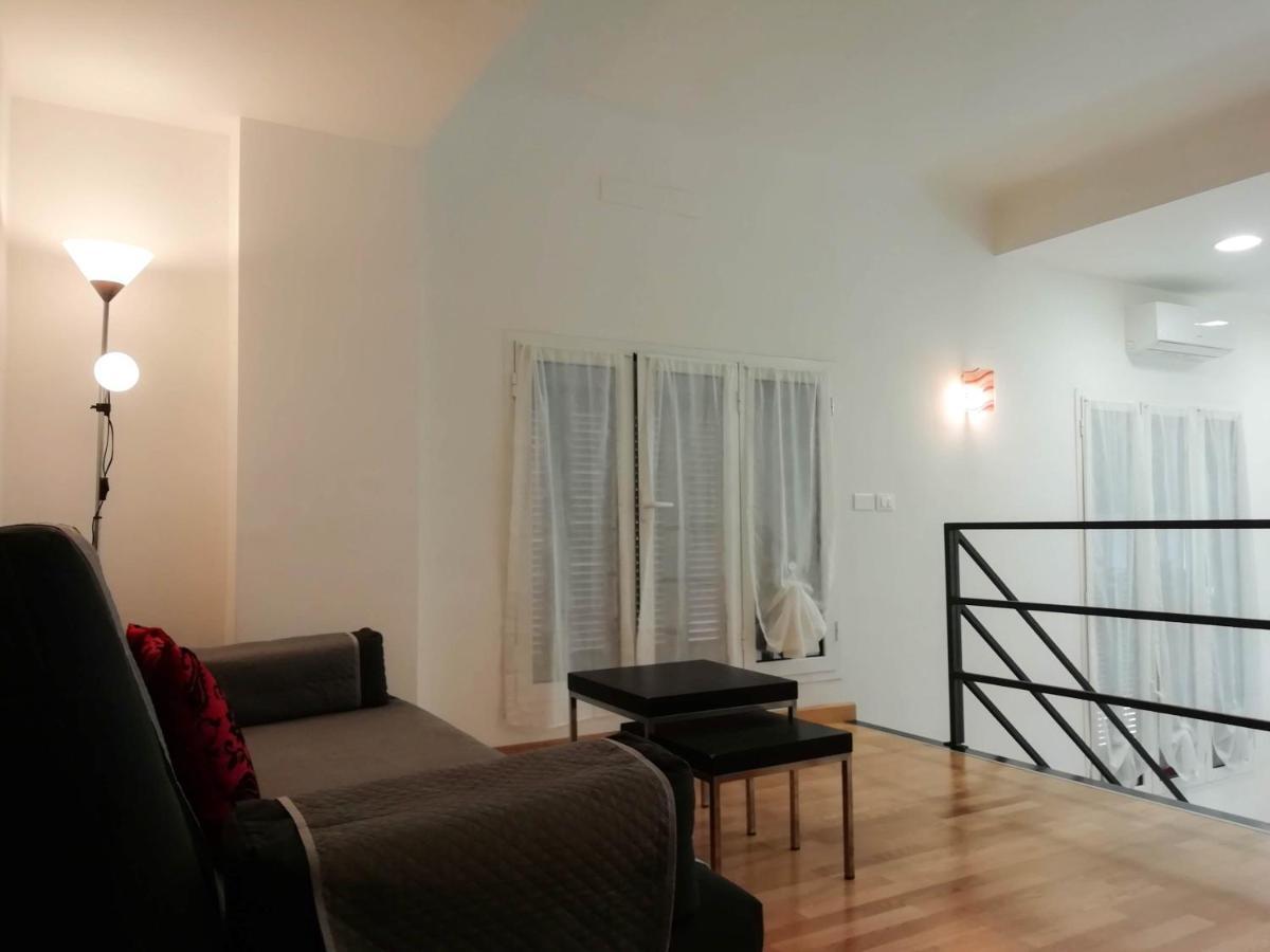 Appartamento Indipendente A Due Passi Dal Centro Savona Luaran gambar