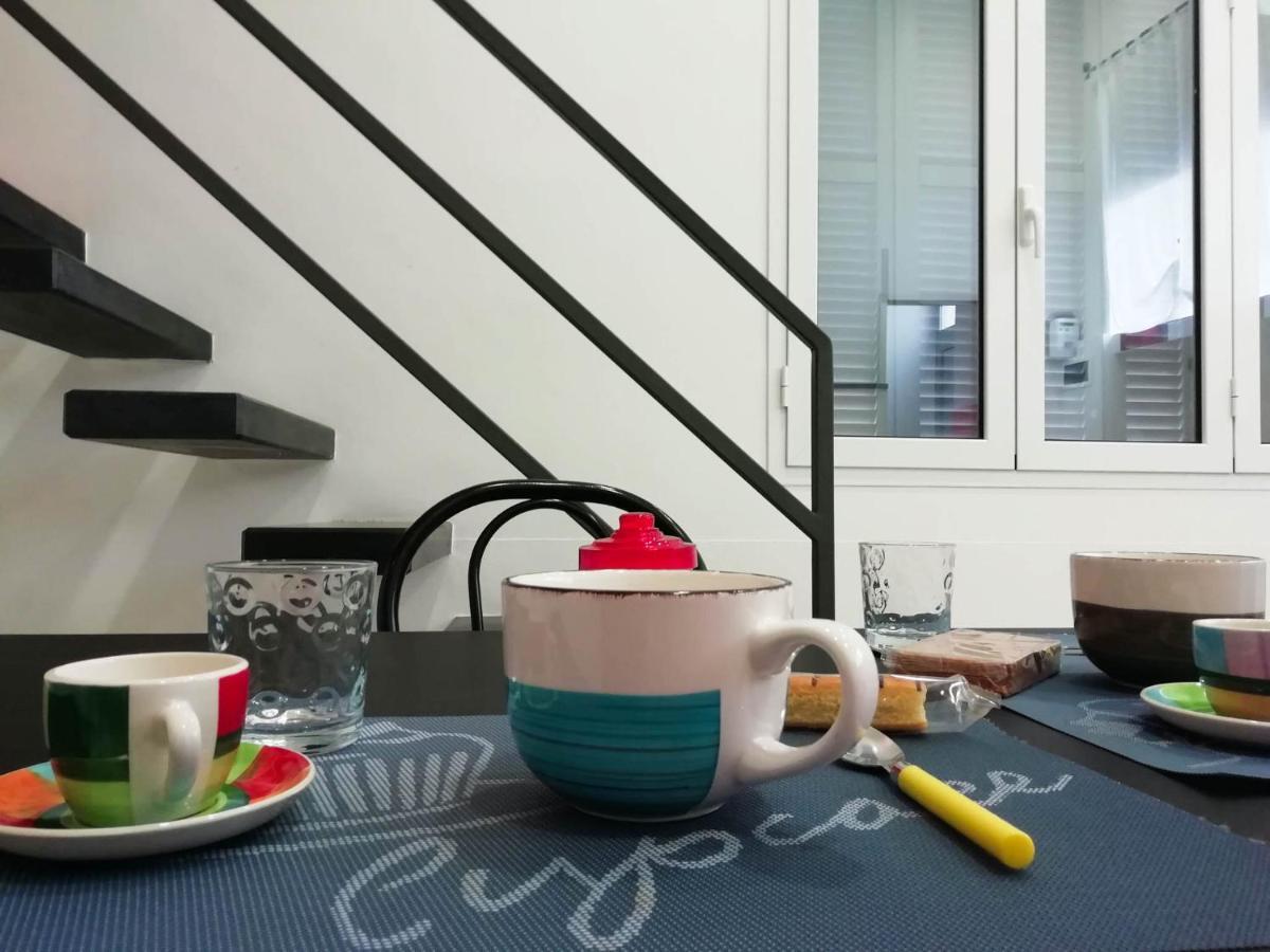 Appartamento Indipendente A Due Passi Dal Centro Savona Luaran gambar